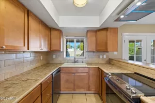 Photo #6: 6494970 Listing