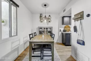 Photo #6: 6495033 Listing