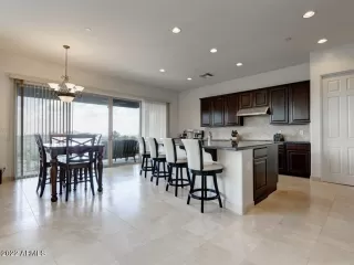 Photo #2: 6495037 Listing
