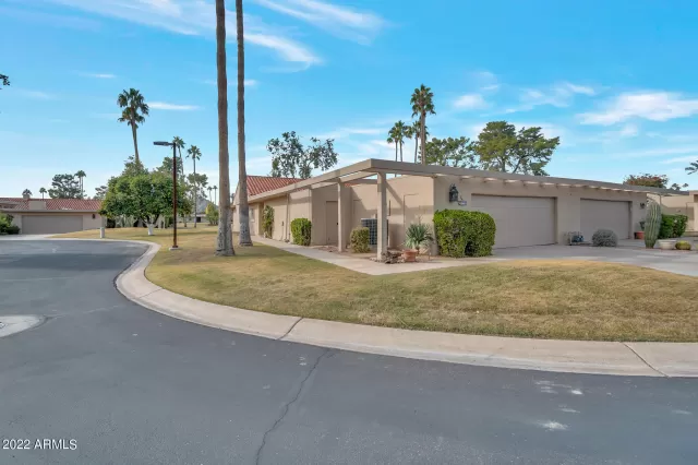 MLS: 6495119 Condo For Sale