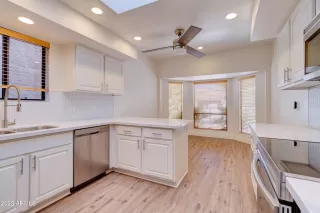 Photo #4: 6495290 Listing 