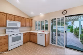 Photo #4: 6495304 Listing