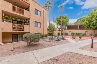 Photo #2: 6495334 Listing