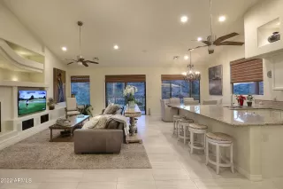 Photo #3: 6495385 Listing