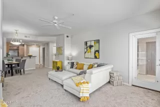 Photo #5: 6495467 Listing