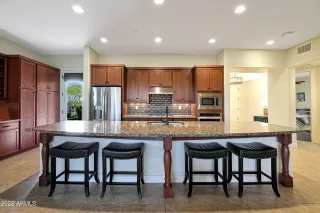 Photo #3: 6495517 Listing 