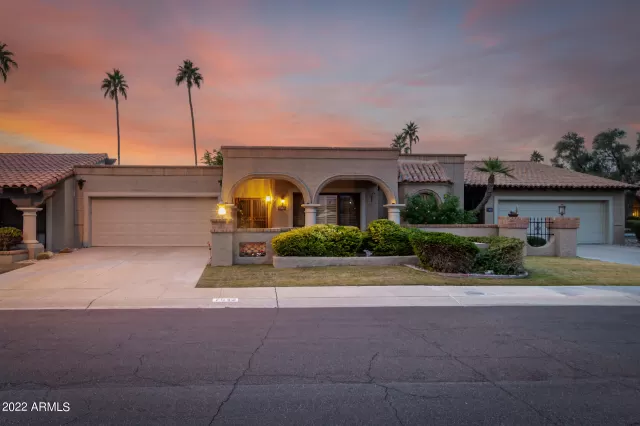 MLS: 6495891 Condo For Sale
