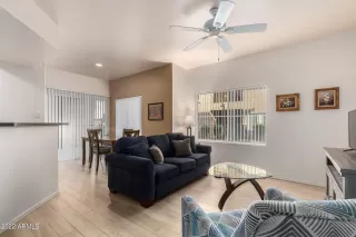 Photo #3: 6496183 Listing