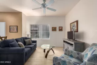 Photo #4: 6496183 Listing