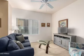 Photo #5: 6496183 Listing