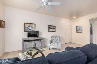 Photo #6: 6496183 Listing