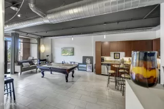 Photo #2: 6496325 Listing