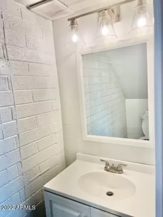 Photo #5: 6496353 Listing 