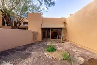 Photo #6: 6496375 Listing