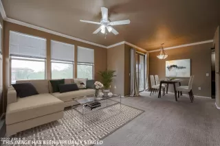 Photo #3: 6496477 Listing