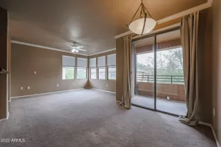 Photo #6: 6496477 Listing