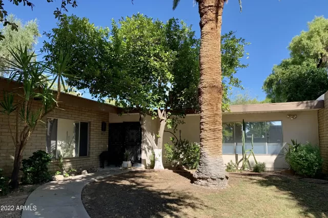 MLS: 6496559 Condo For Sale