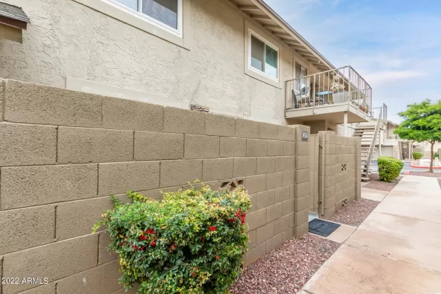 MLS: 6496658 Condo For Sale