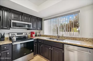 Photo #2: 6496774 Listing