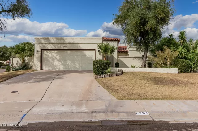 MLS: 6496853 Condo For Sale