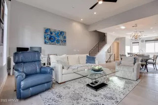 Photo #6: 6497181 Listing