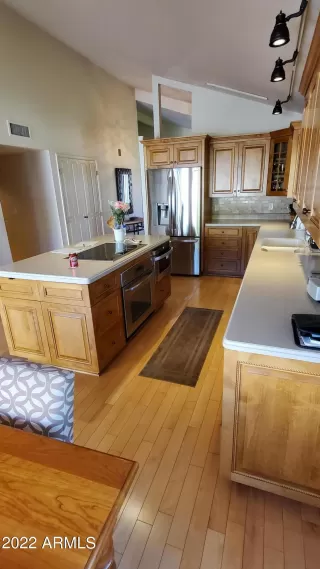 Photo #4: 6497223 Listing 