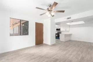 Photo #2: 6497275 Listing