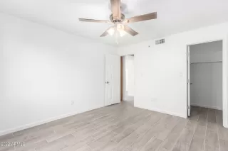 Photo #6: 6497275 Listing