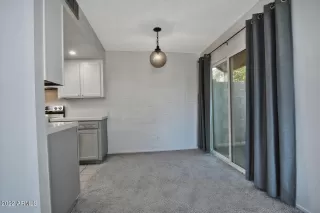 Photo #6: 6497588 Listing