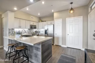 Photo #4: 6497604 Listing