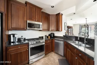 Photo #4: 6497818 Listing 