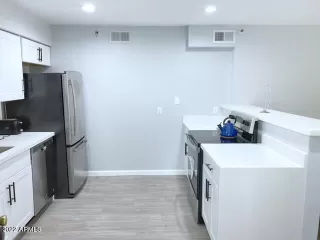 Photo #2: 6498250 Listing