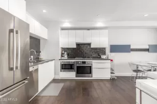 Photo #2: 6498266 Listing