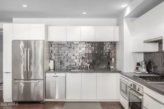 Photo #3: 6498266 Listing