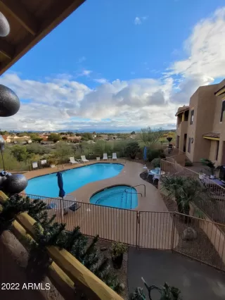 Photo #5: 6498421 Listing