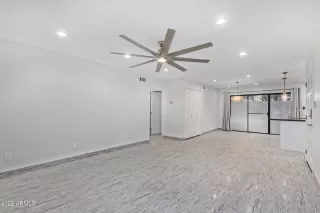 Photo #2: 6498498 Listing