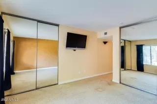 Photo #3: 6498646 Listing 