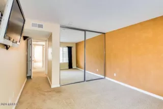 Photo #4: 6498646 Listing 