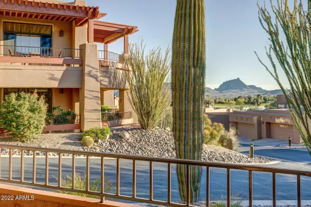 MLS: 6498676 Condo For Sale