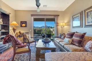 Photo #2: 6498979 Listing
