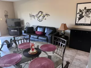 Photo #2: 6499014 Listing