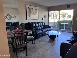 Photo #4: 6499014 Listing