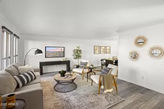 Photo #2: 6499092 Listing