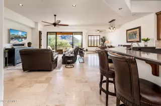 Photo #5: 6499298 Listing 
