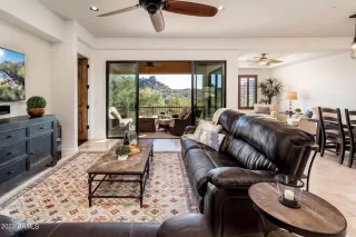 Photo #6: 6499298 Listing 