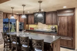 Photo #1: 6499565 Listing