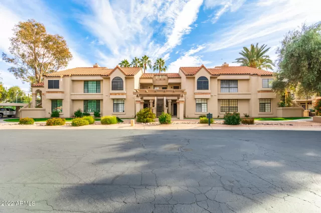 MLS: 6499697 Condo For Sale