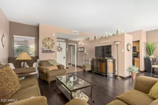 Photo #6: 6499697 Listing 