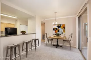 Photo #1: 6499933 Listing