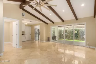 Photo #5: 6500982 Listing